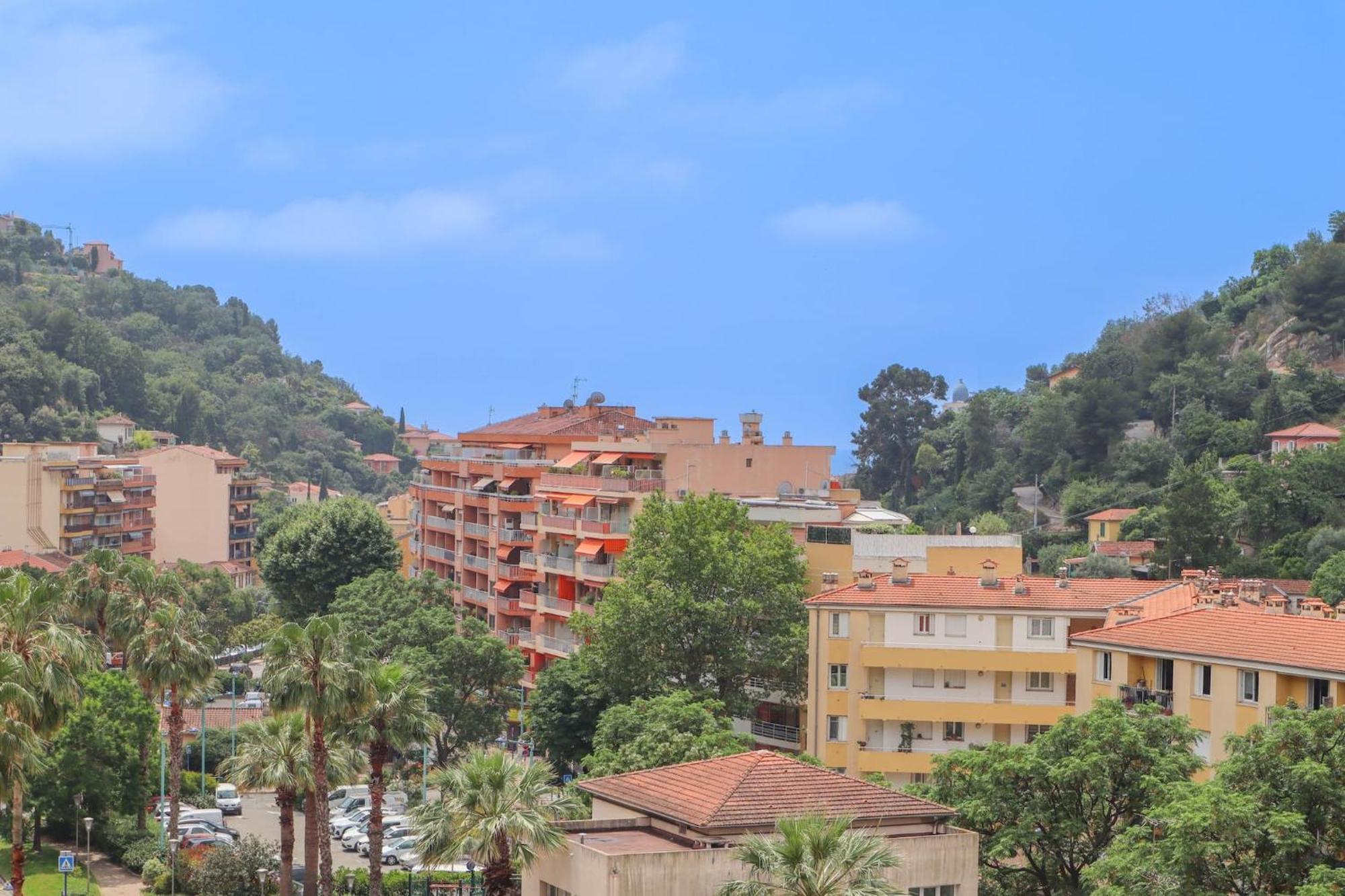 Spacieux Rooftop Parking, Terrasse Ensoleillee Mentone Esterno foto