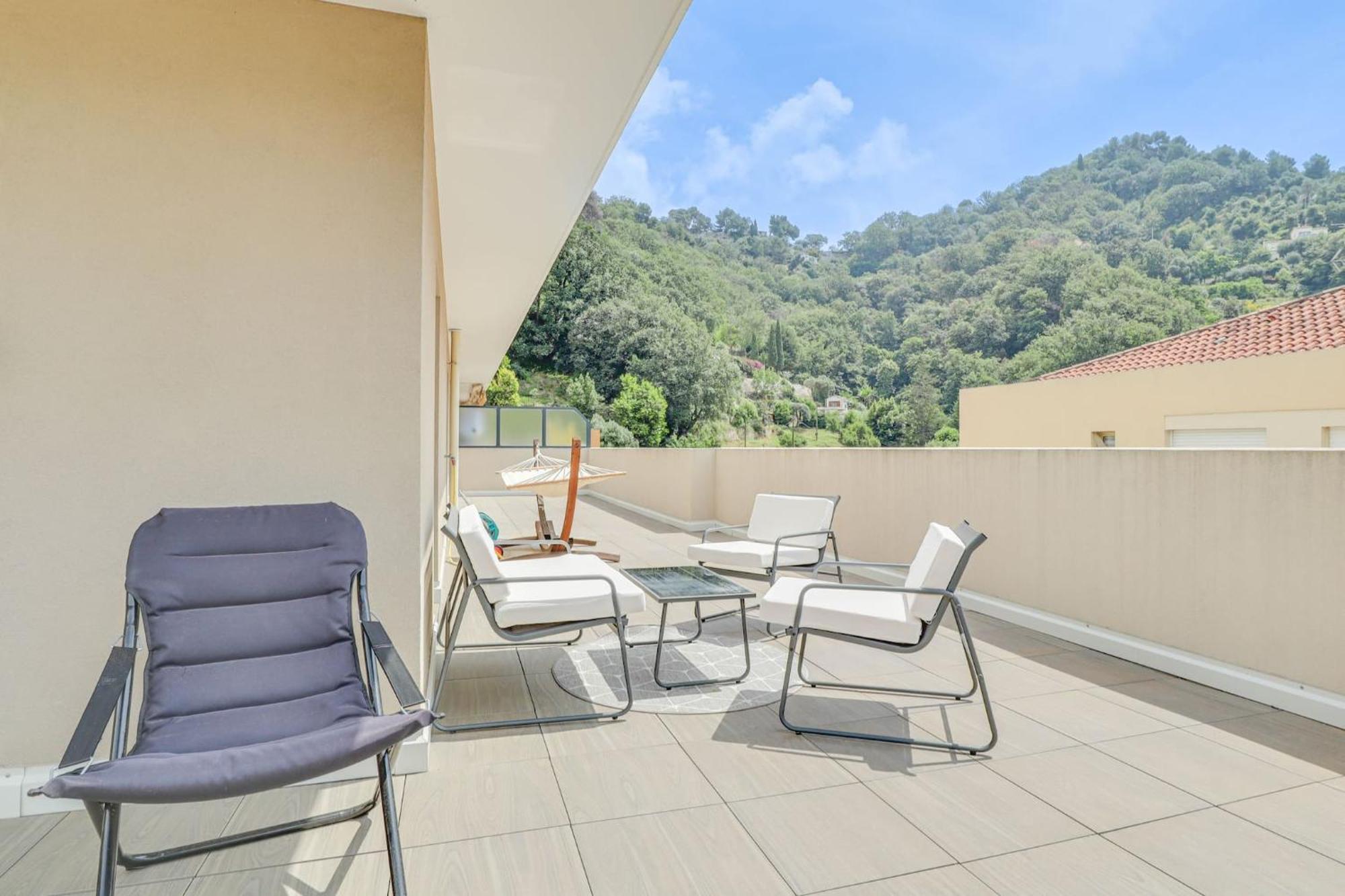 Spacieux Rooftop Parking, Terrasse Ensoleillee Mentone Esterno foto